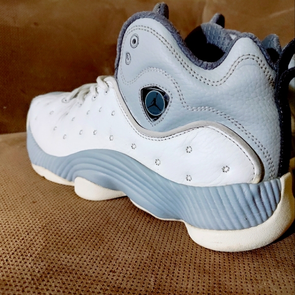 Nike Jordans size 11 white / grey - clean - Picture 6 of 10
